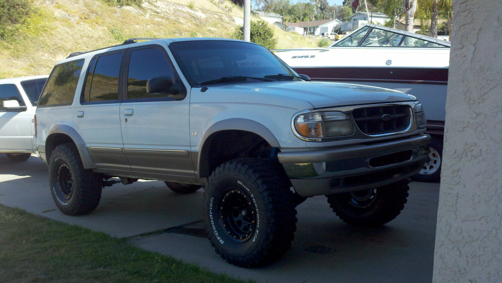 Lifted Pictures Of 2000 Eddie S Please Ford Explorer And Ford Ranger Forums Serious Explorations
